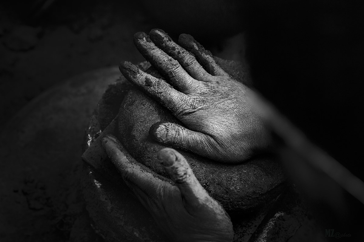Yingjing Black Pottery | Photo by Min Zhao